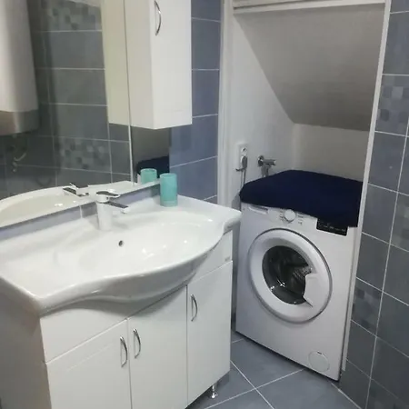 Zog Apartamento Pomer